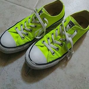 Converse Low Top Highlighter Yellow